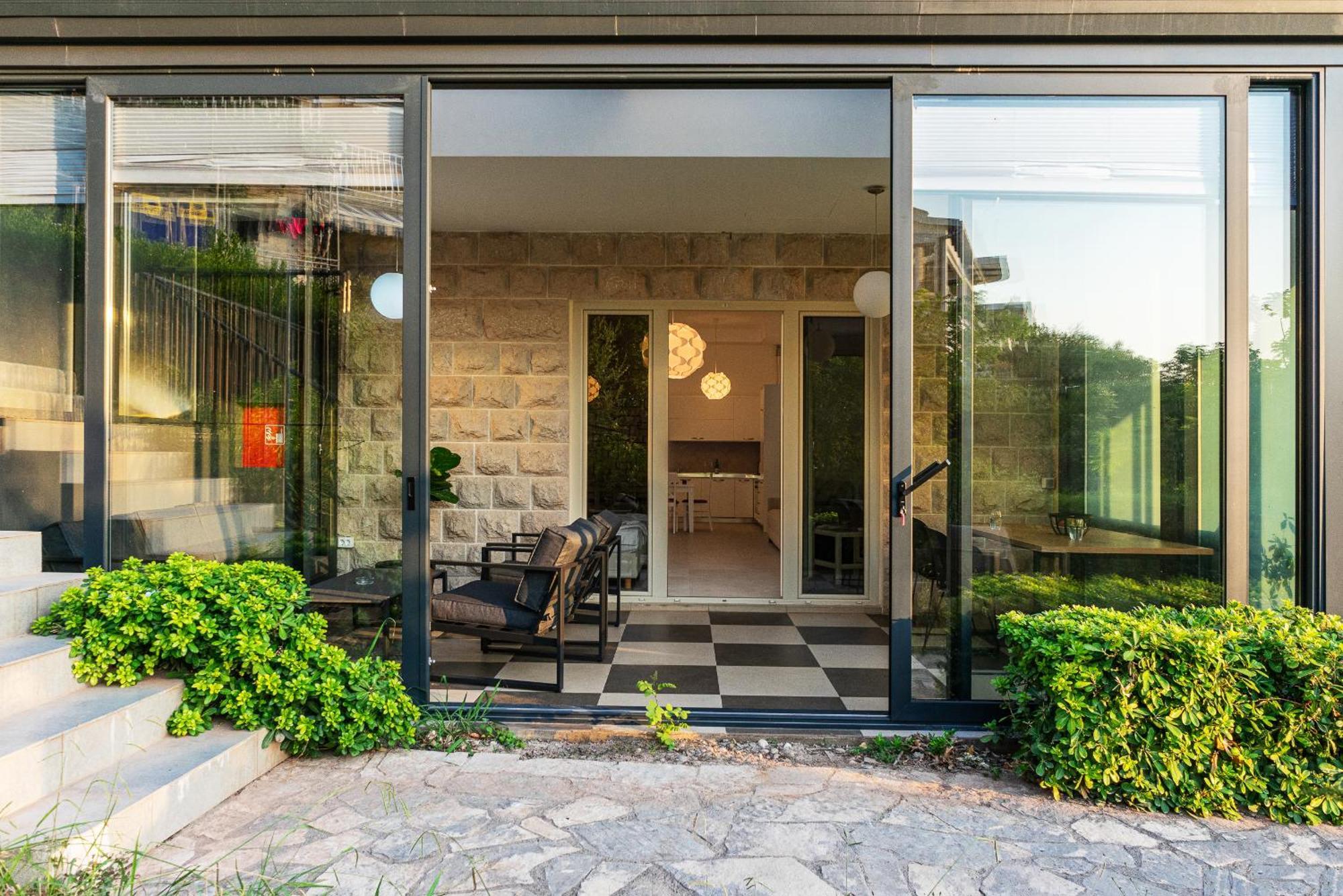 Vertmont Apartments Sveti Stefan Exterior photo